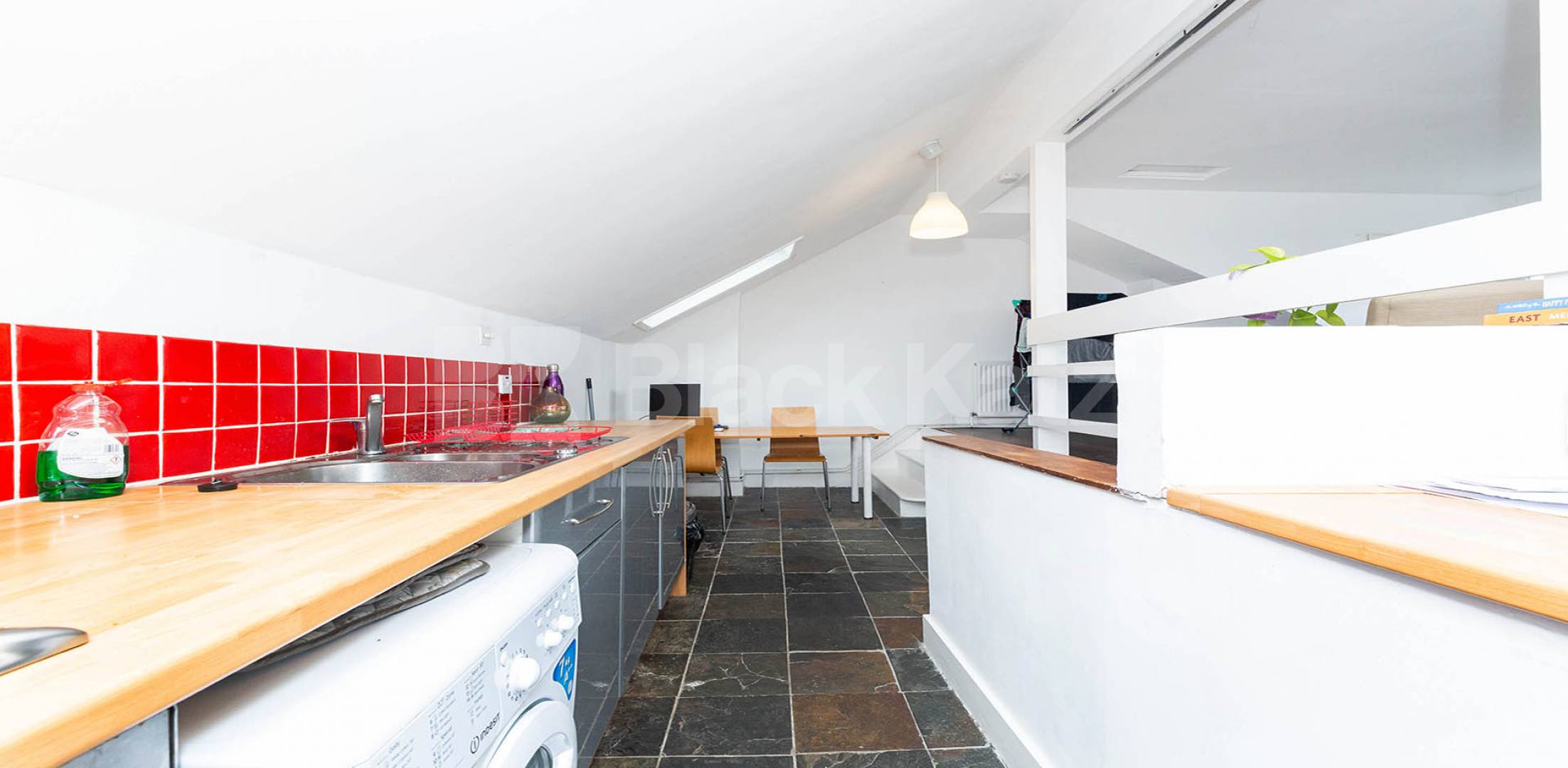 Amazing Views !, 2 Bedroom, 1 bath, 1 reception Flat			 Methuen Park, MUSWELL HILL